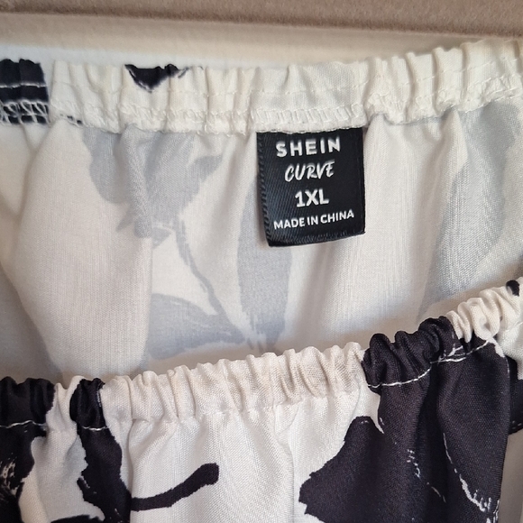 Black & White Off-Shoulder Floral Maxi Dress - Picture 10 of 13